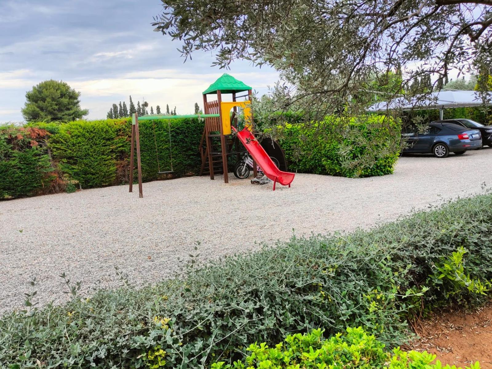 Luxurious 6 Bedroom Villa In A Great Location Chalkida Bagian luar foto